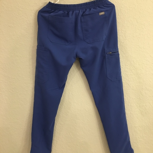FIGS Yola Skinny Scrub Pants Denim - Picture 2 of 3
